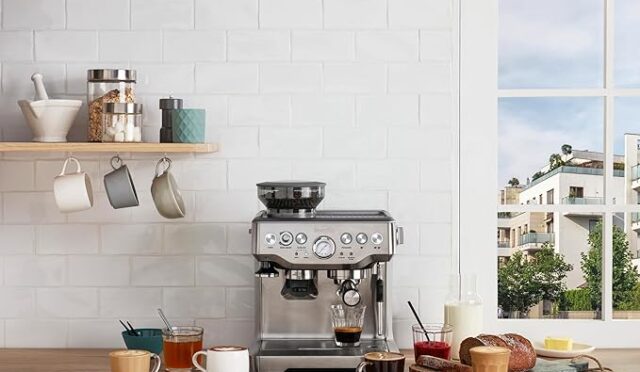 Breville Barista Express Espresso Machine