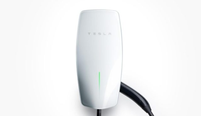 Tesla Universal Wall Connector