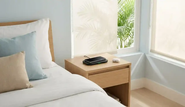 Best wireless charging pads for nightstands in Florida
